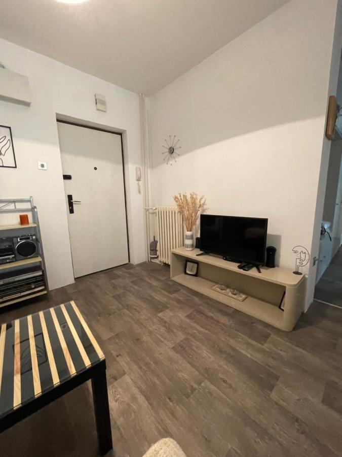 Apartman Lavanda Nowy Sad Zewnętrze zdjęcie